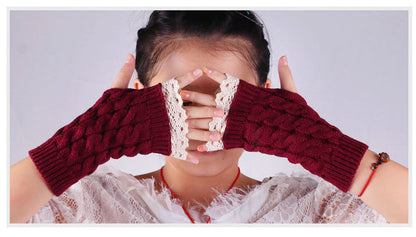 2 Pairs/Set Lovely Finger Less Knitted Gloves for Girl