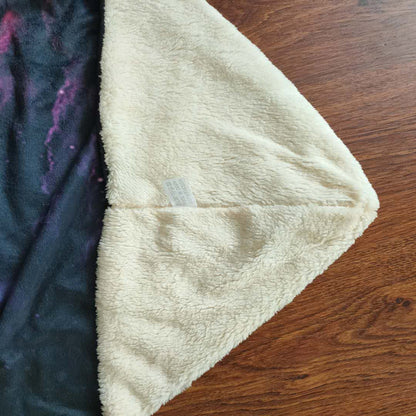 Merry Christmas Magic Hats Throw Blankets