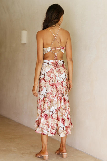 Sexy Backless Floral Designed Sweet Halter Dresses