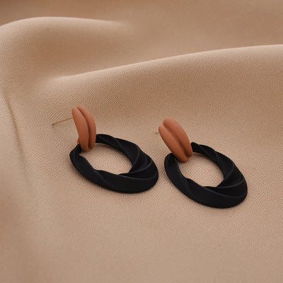 Fashion Women Round Shaped Earrings for Women