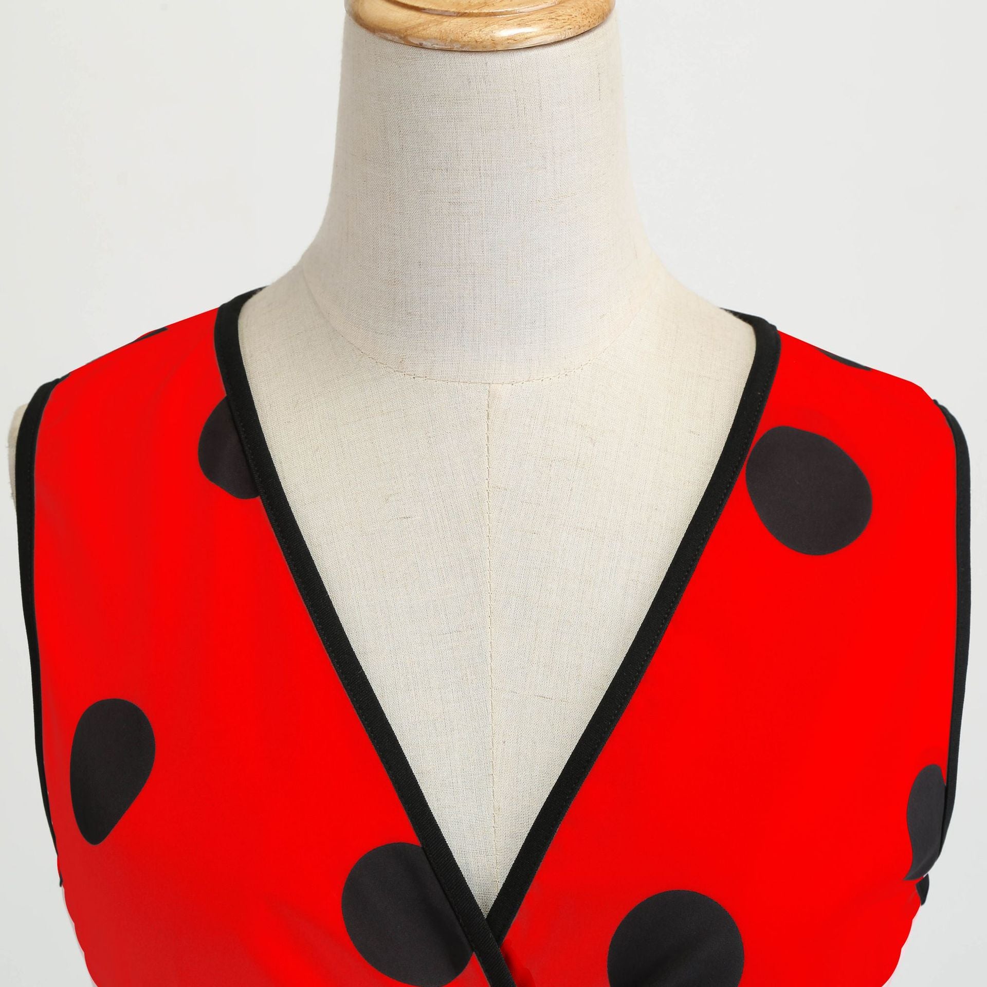 Summer Sleeveless Polka Dot Dresses