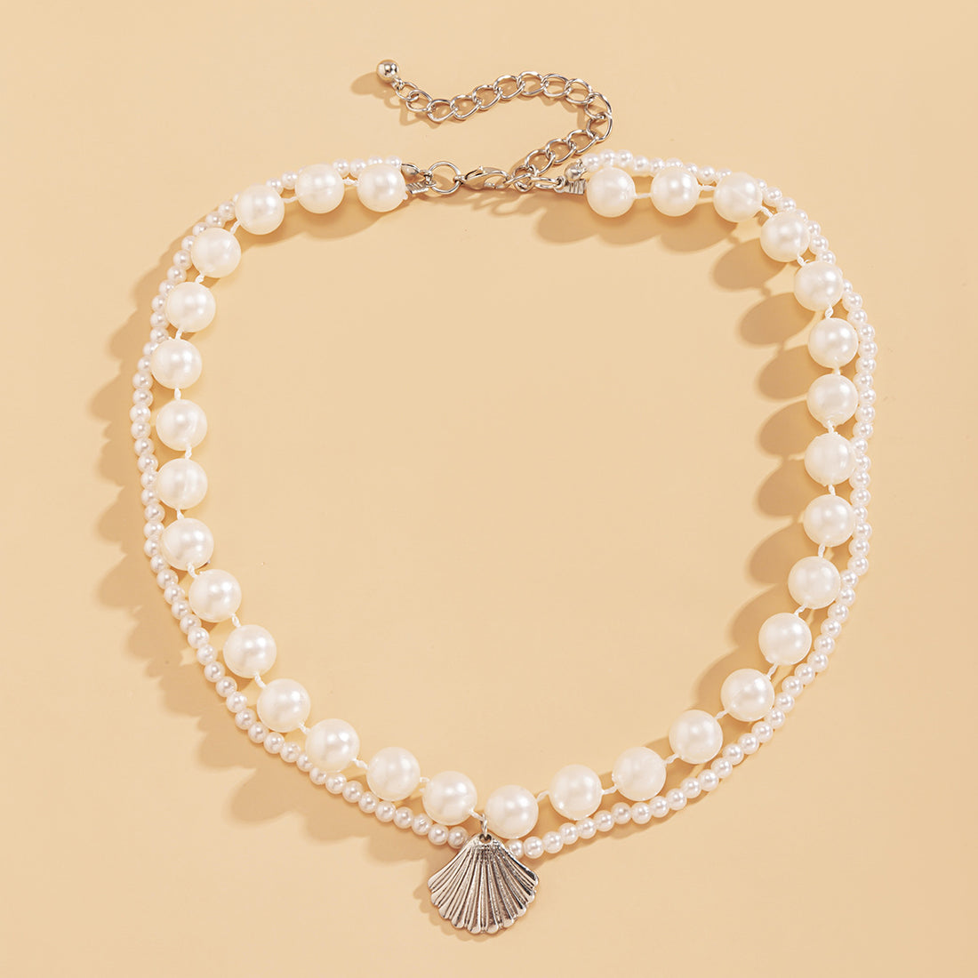 Elegant Artificial Pearl Necklaces for Women