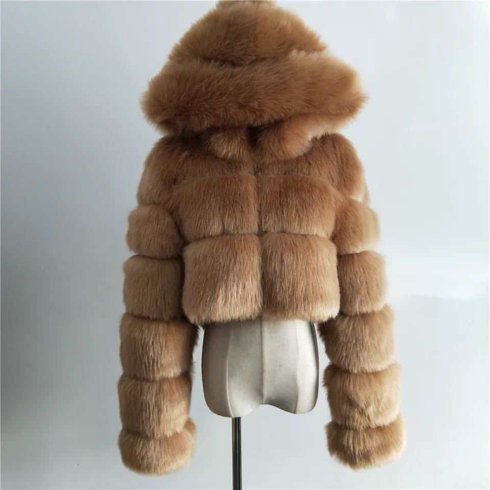 Fashion Artificial Faux Fur Short Overcoats for Women