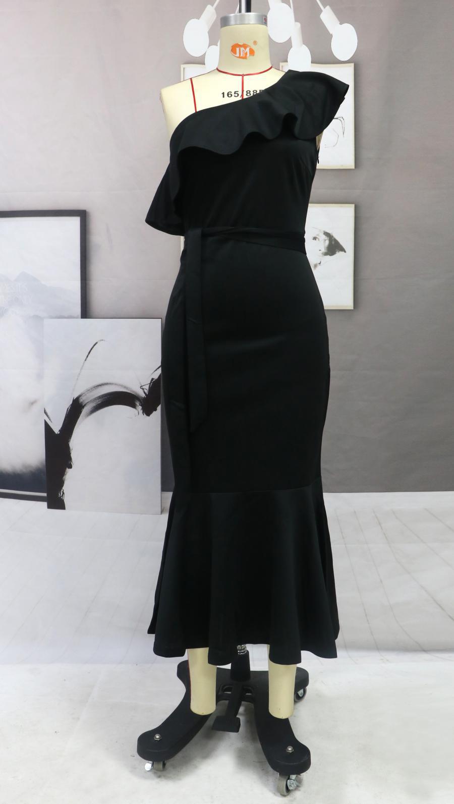 Sexy One Shoulder Black Long Party Dresses