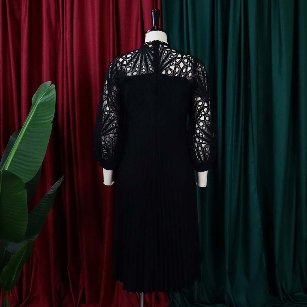 Elegant Hollow Out Plus Sizes Lace Party Dresses