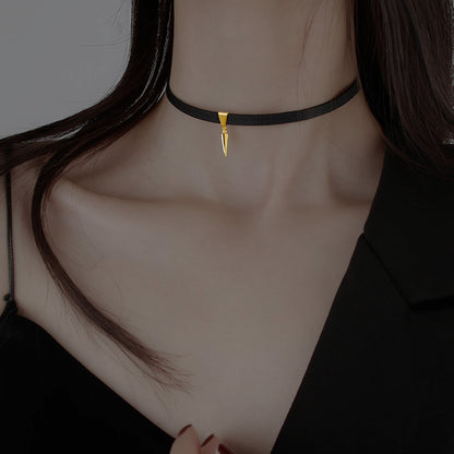 Black Leather Simple Style Necklace for Women