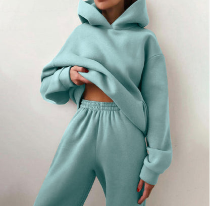 Casual Fashion Two Pieces Sports Suits for Women