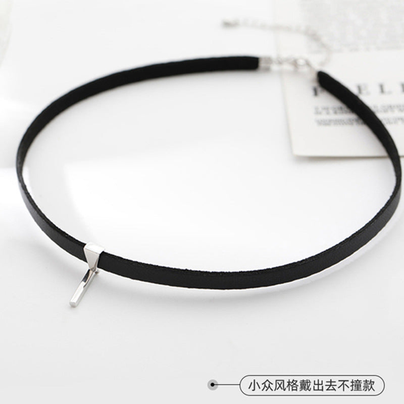 Black Leather Simple Style Necklace for Women
