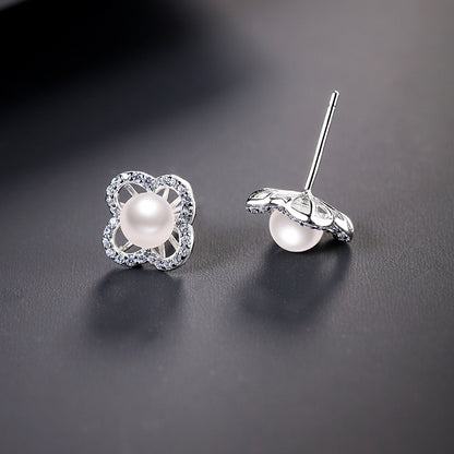 Desined Pearl Sterling Silver Earrings Studs for Women