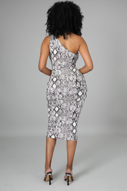 Sexy One Shoulder Leopard Sheath Dresses