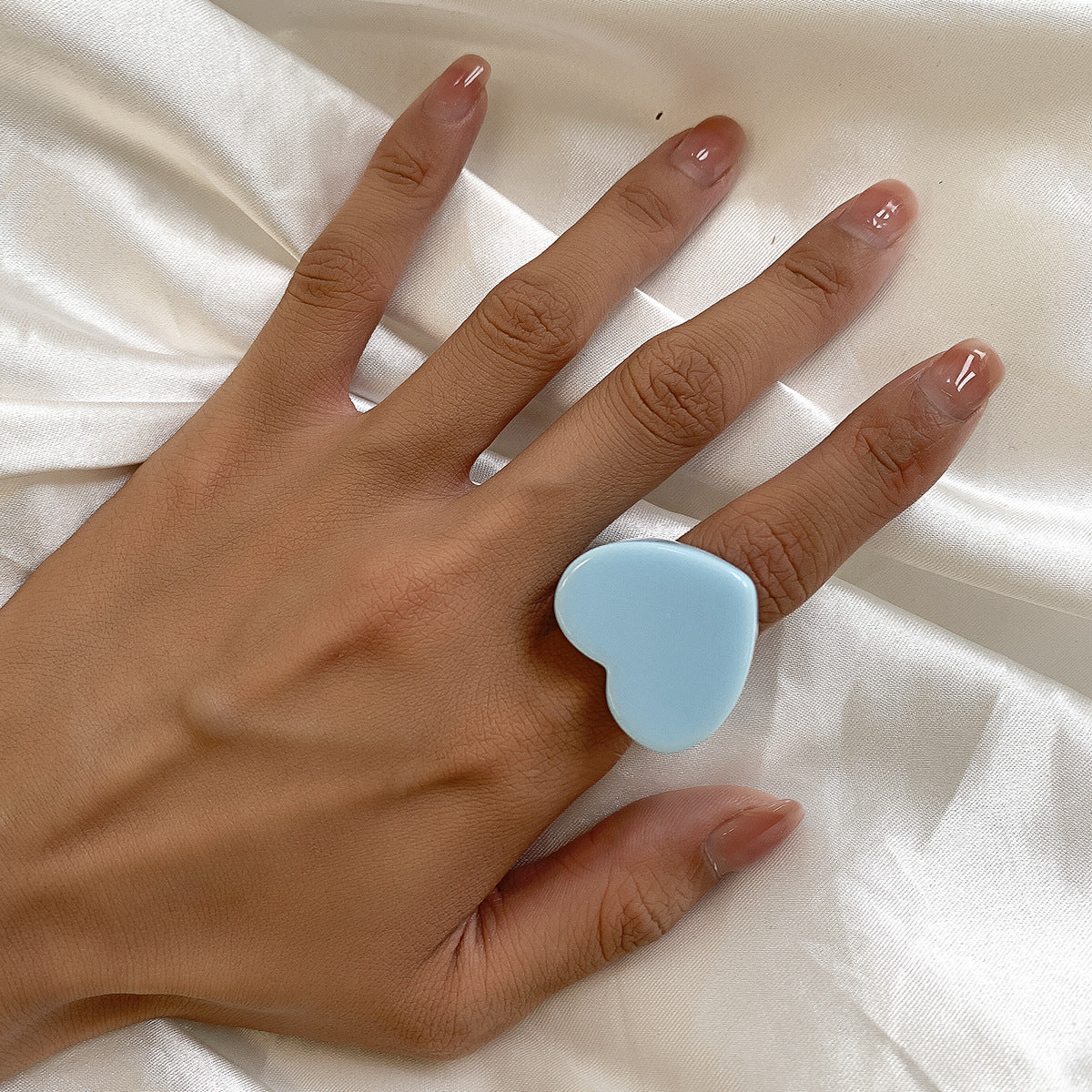 3D Sweetheart Design Acrylic Women Fashion Rings