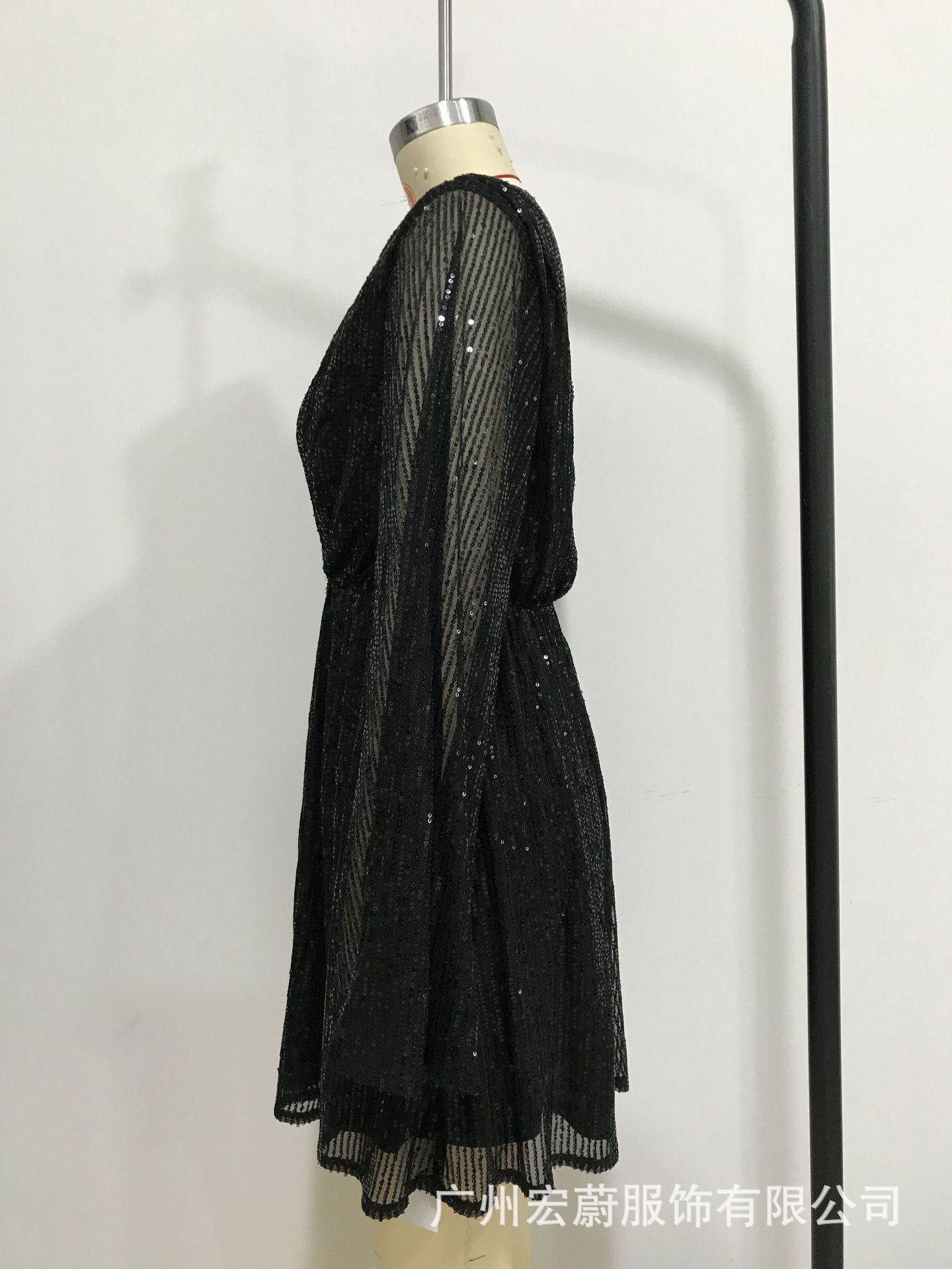 Sexy Sequined Party Little Black Dresses