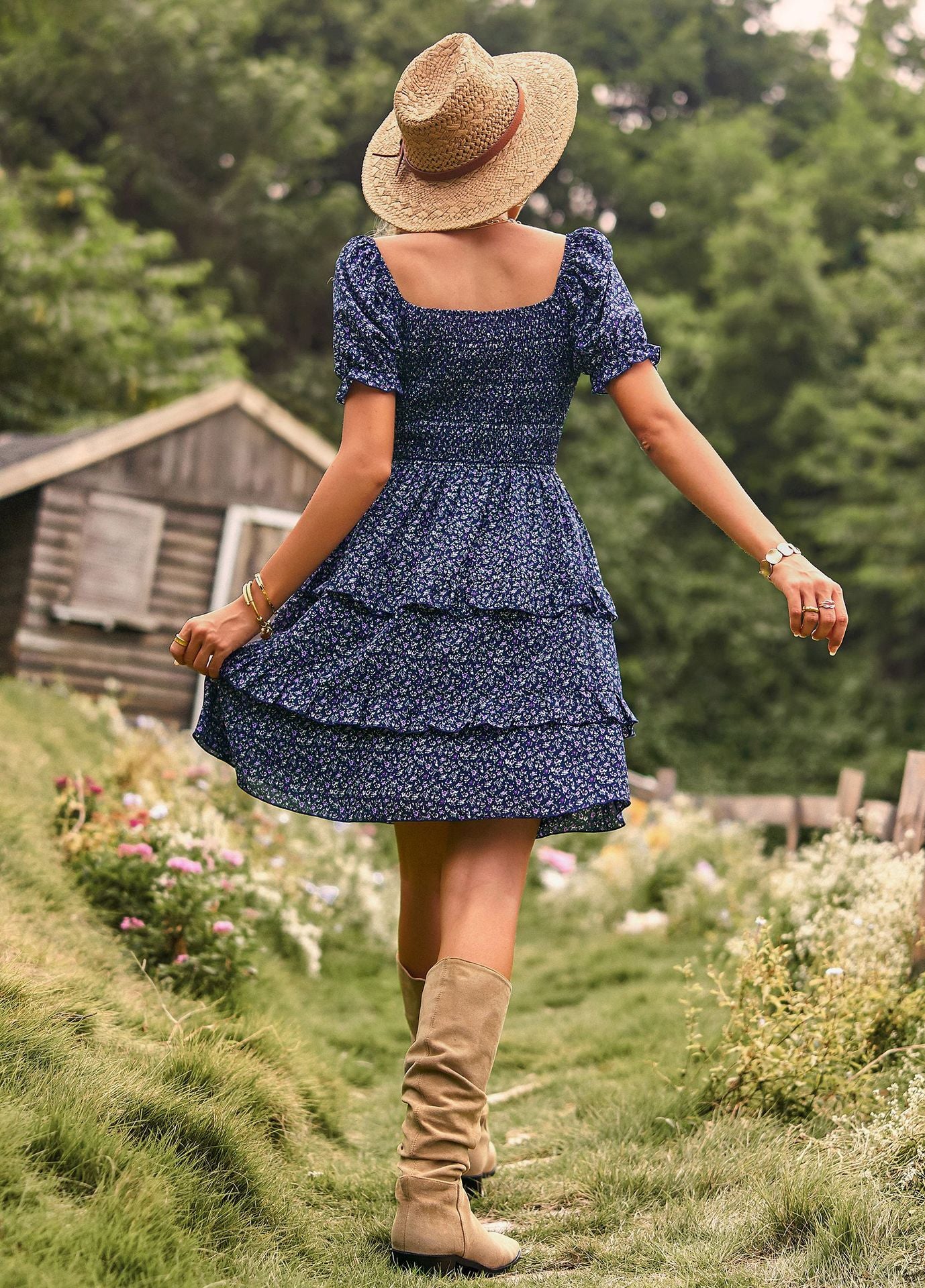 Romantic Short Sleeves Cake Dresses