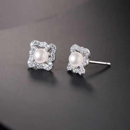 Desined Pearl Sterling Silver Earrings Studs for Women