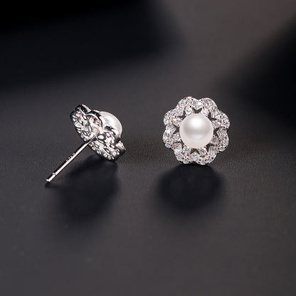 Desined Pearl Sterling Silver Earrings Studs for Women
