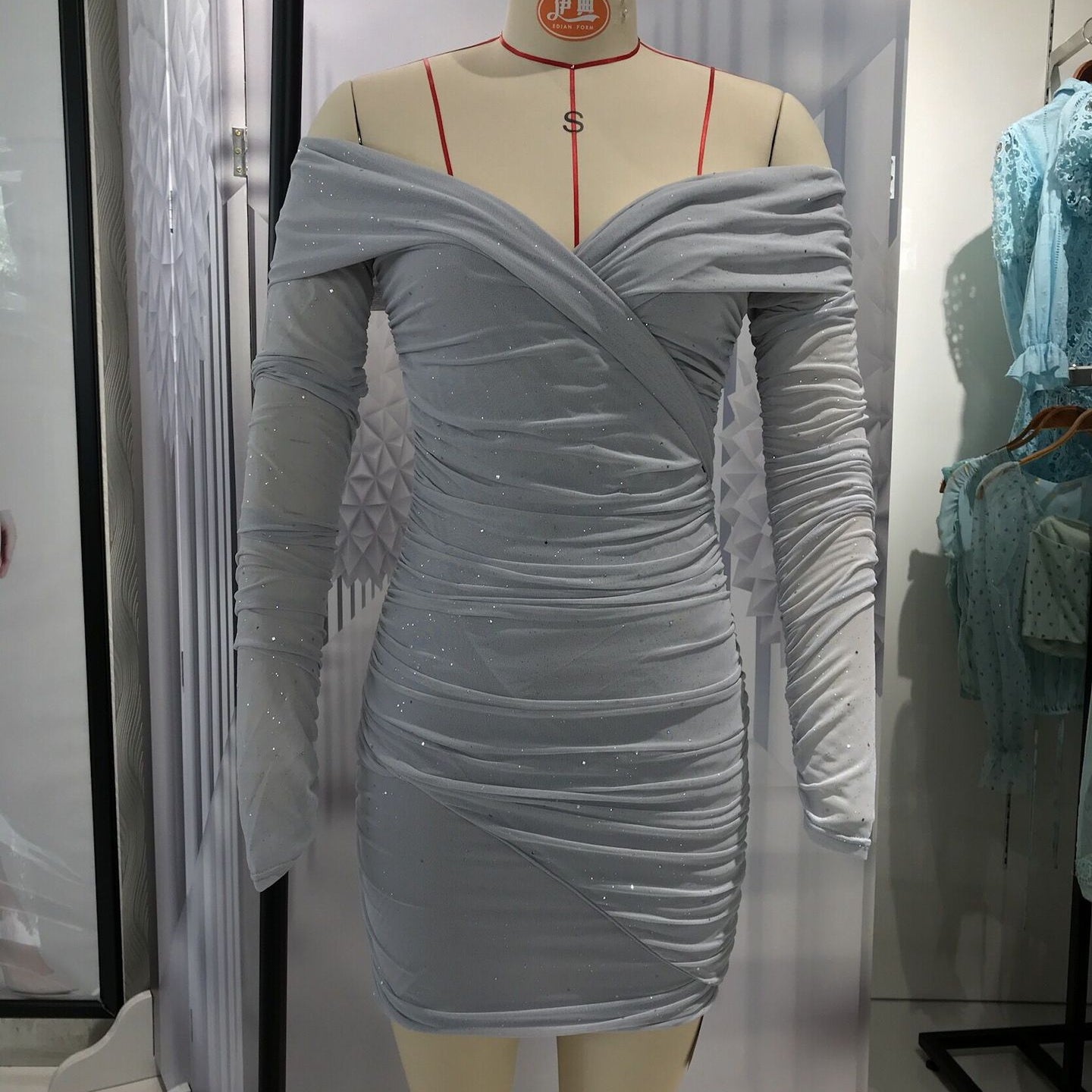 Sexy Off The Shoulder Long Sleeves Mini Party Dresses